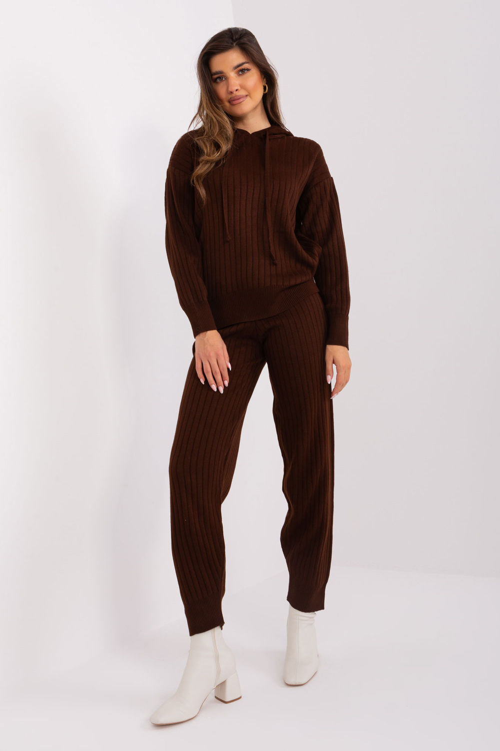 Ribbed trousers