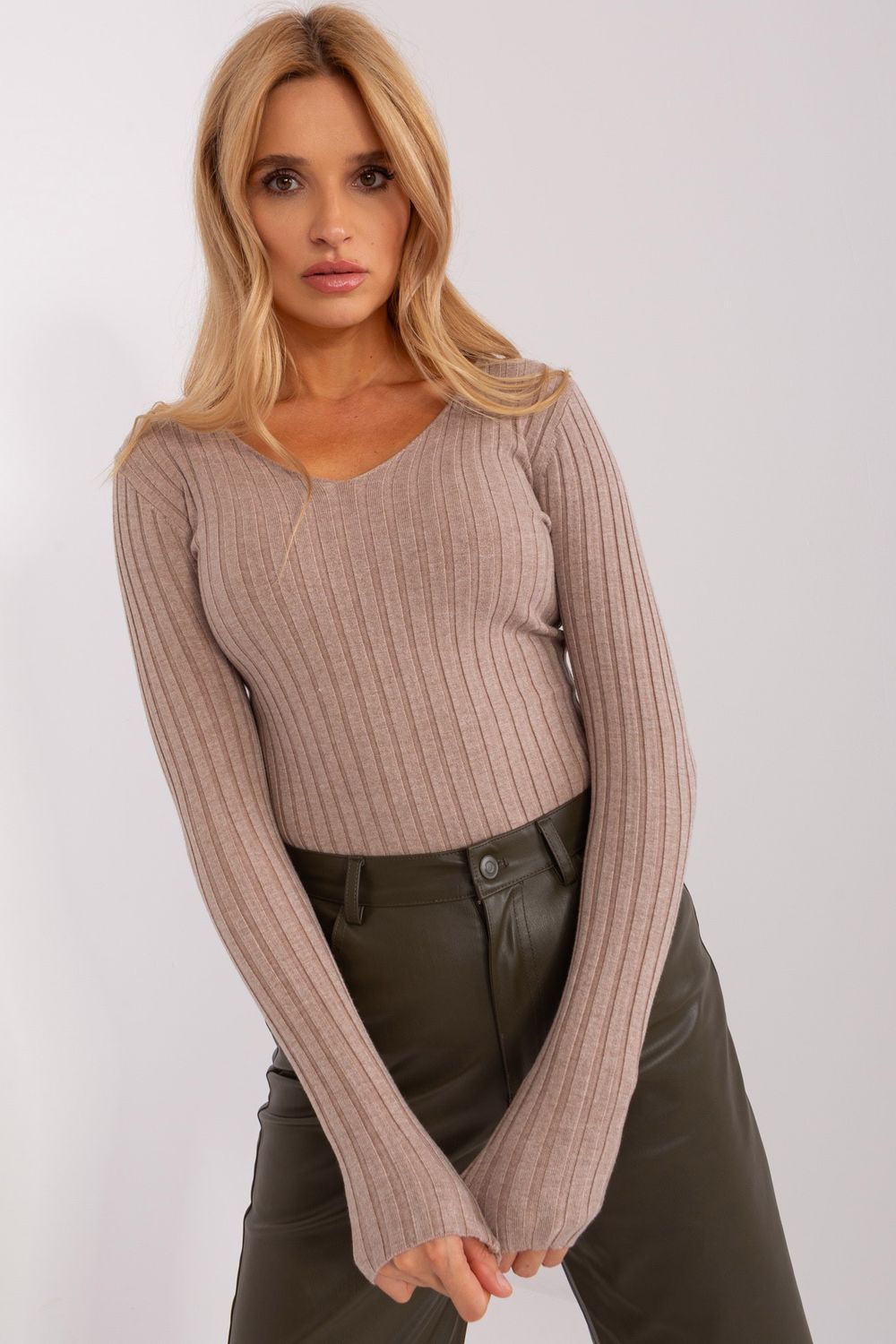 Ribbed jumper