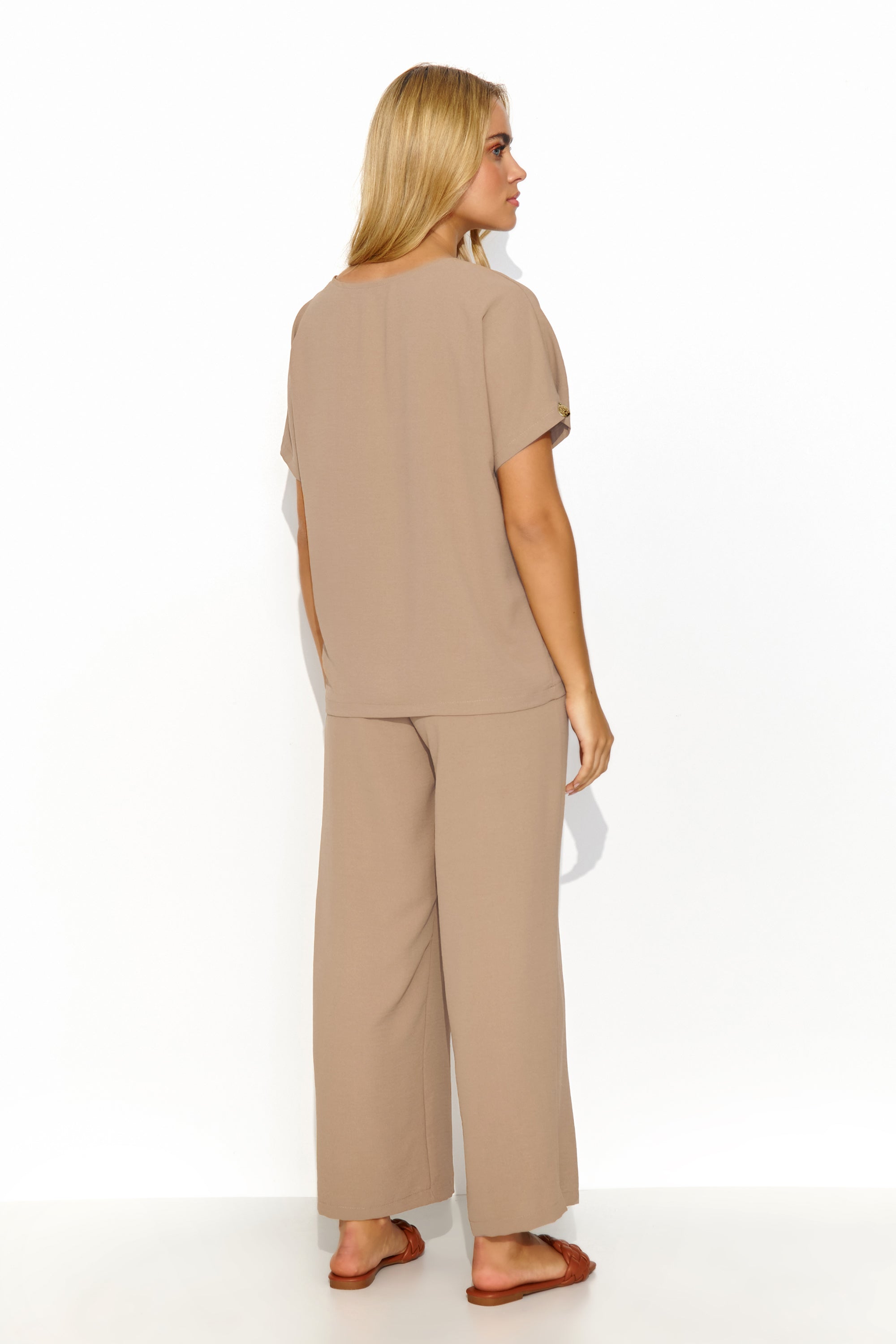 Airy trousers