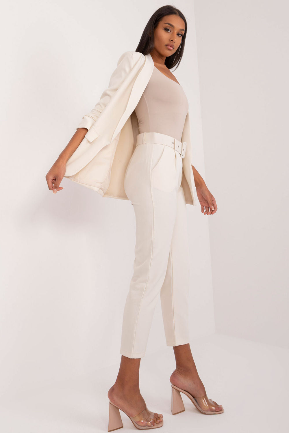 Smooth trousers