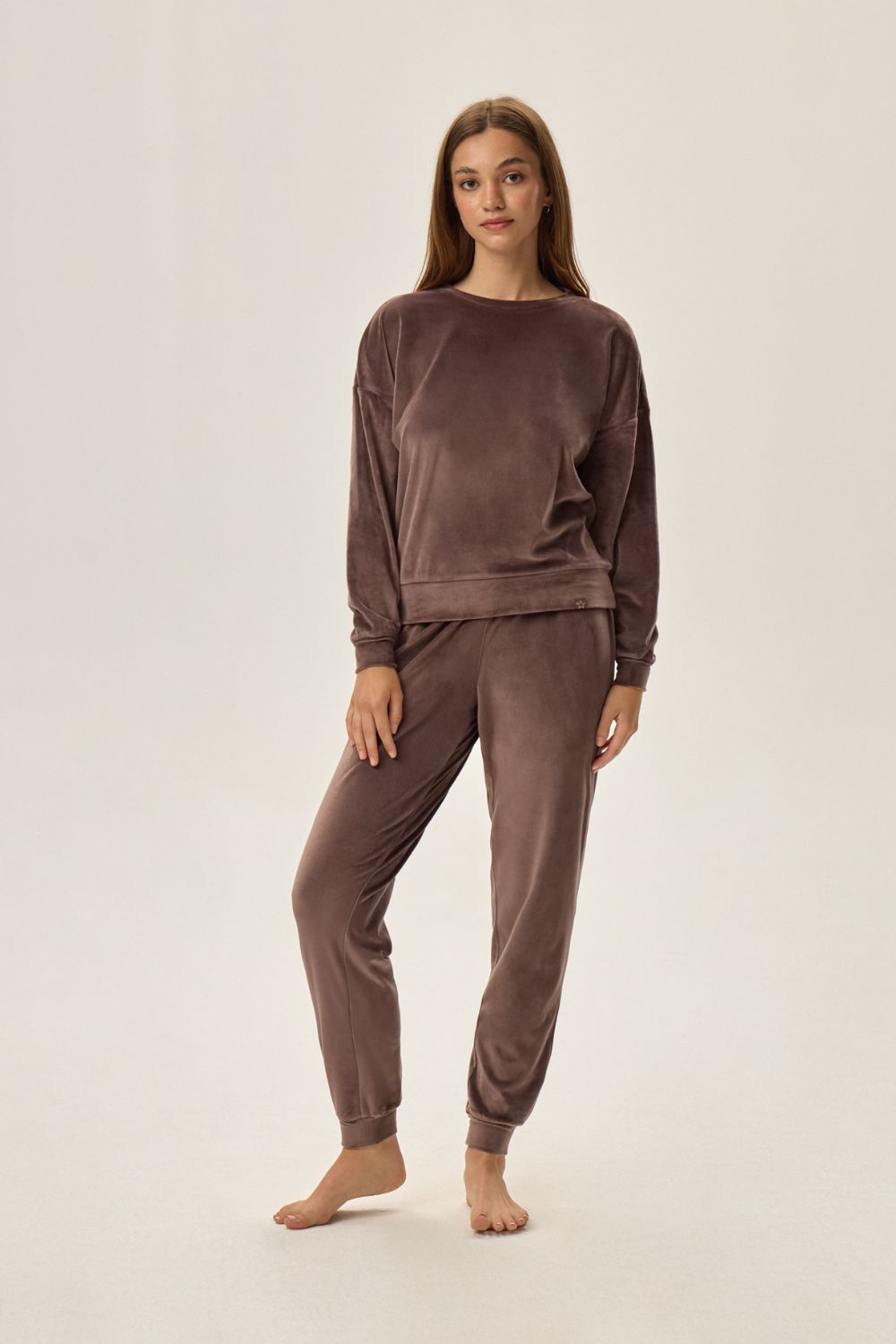 Velvet trousers
