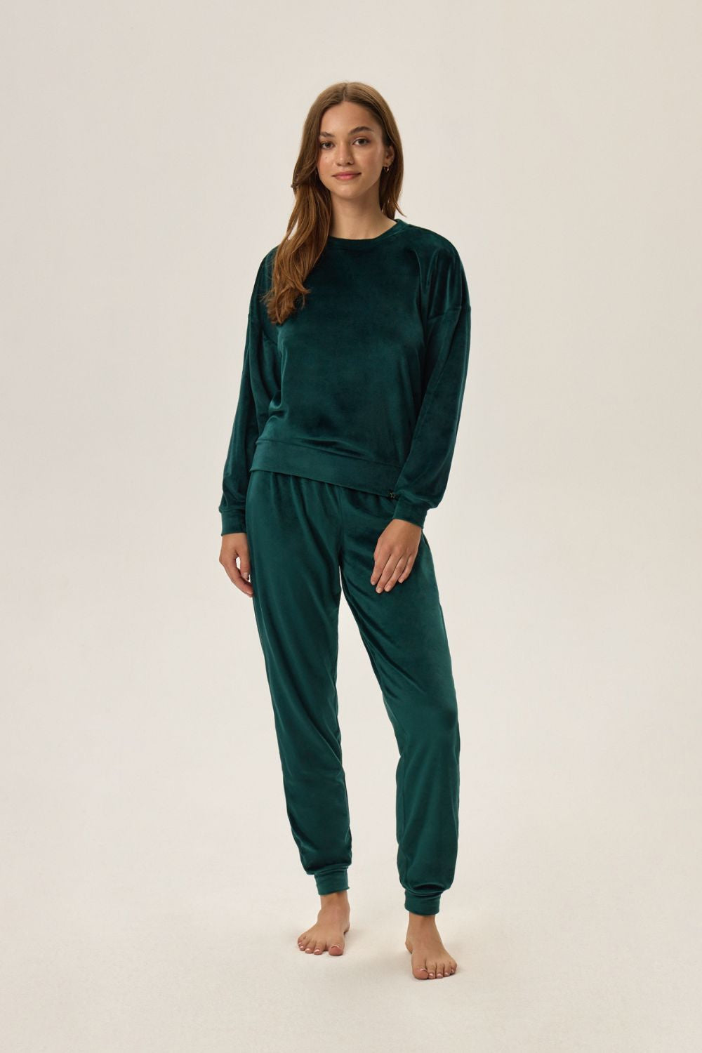 Velvet trousers