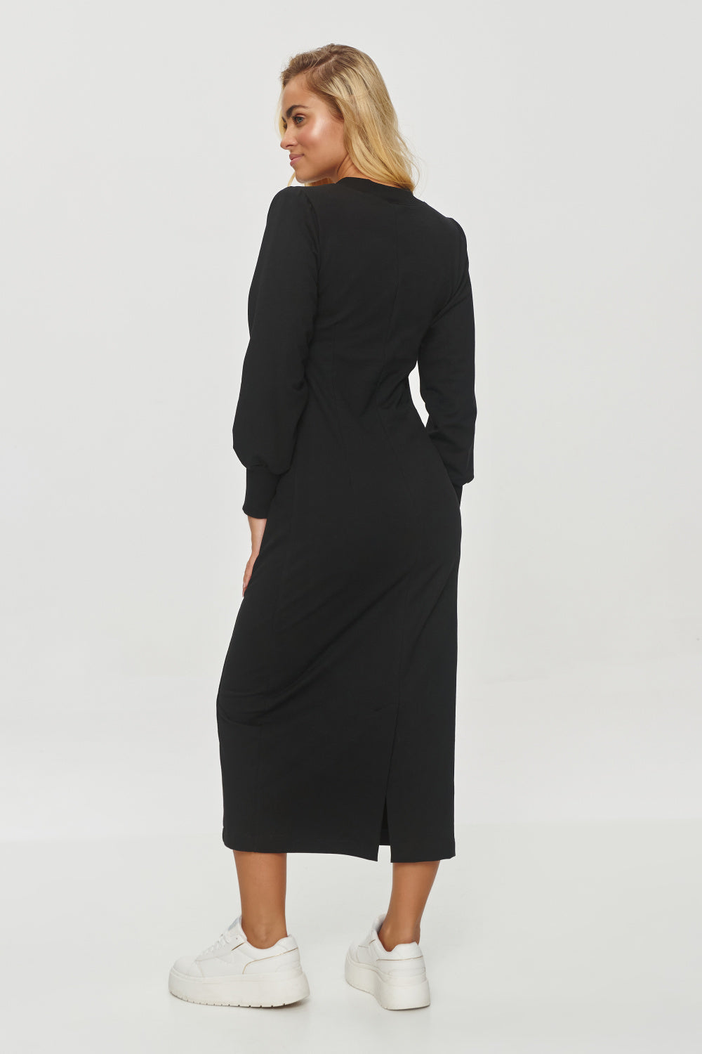 Fitted dress