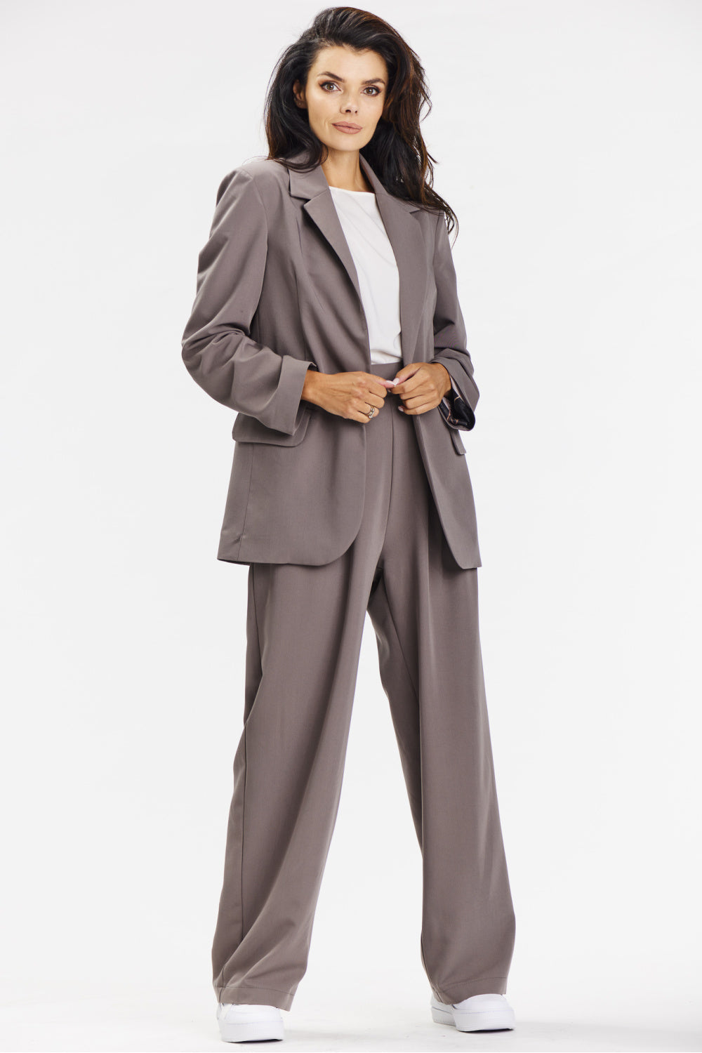 Elegant trousers from Awama