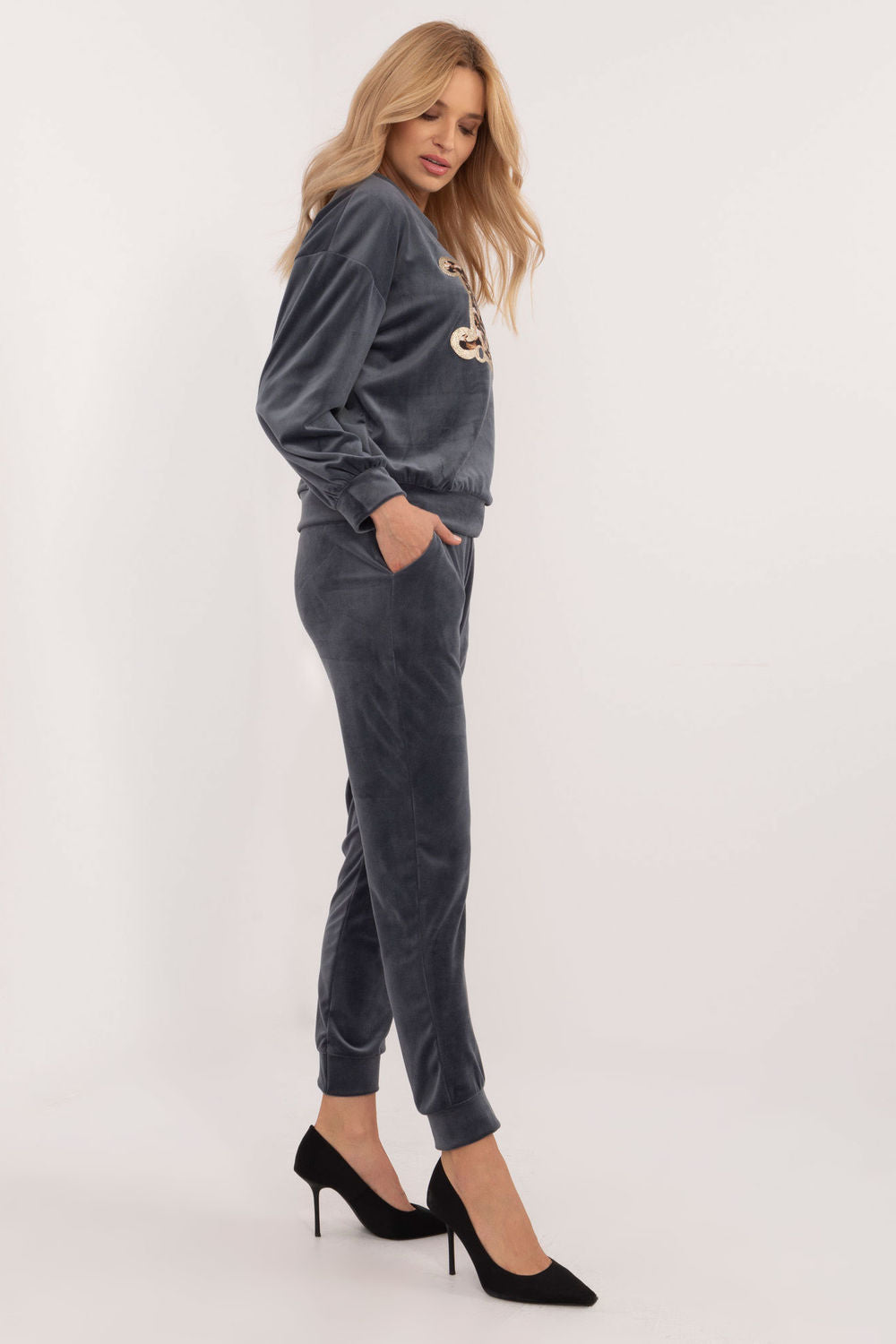 Ribbed trousers
