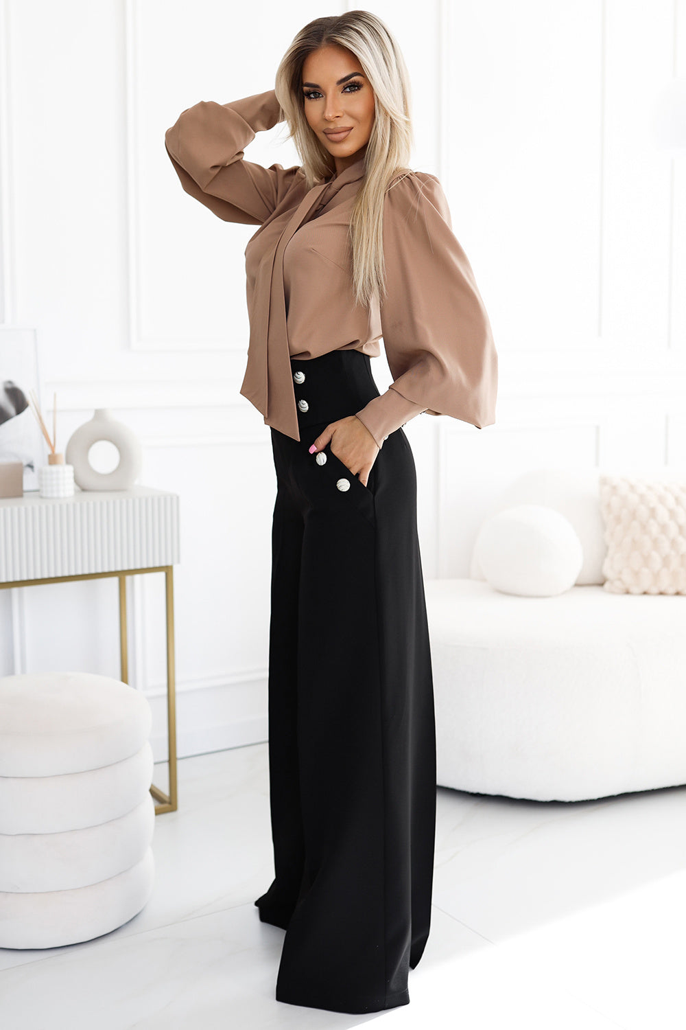 Elegant trousers
