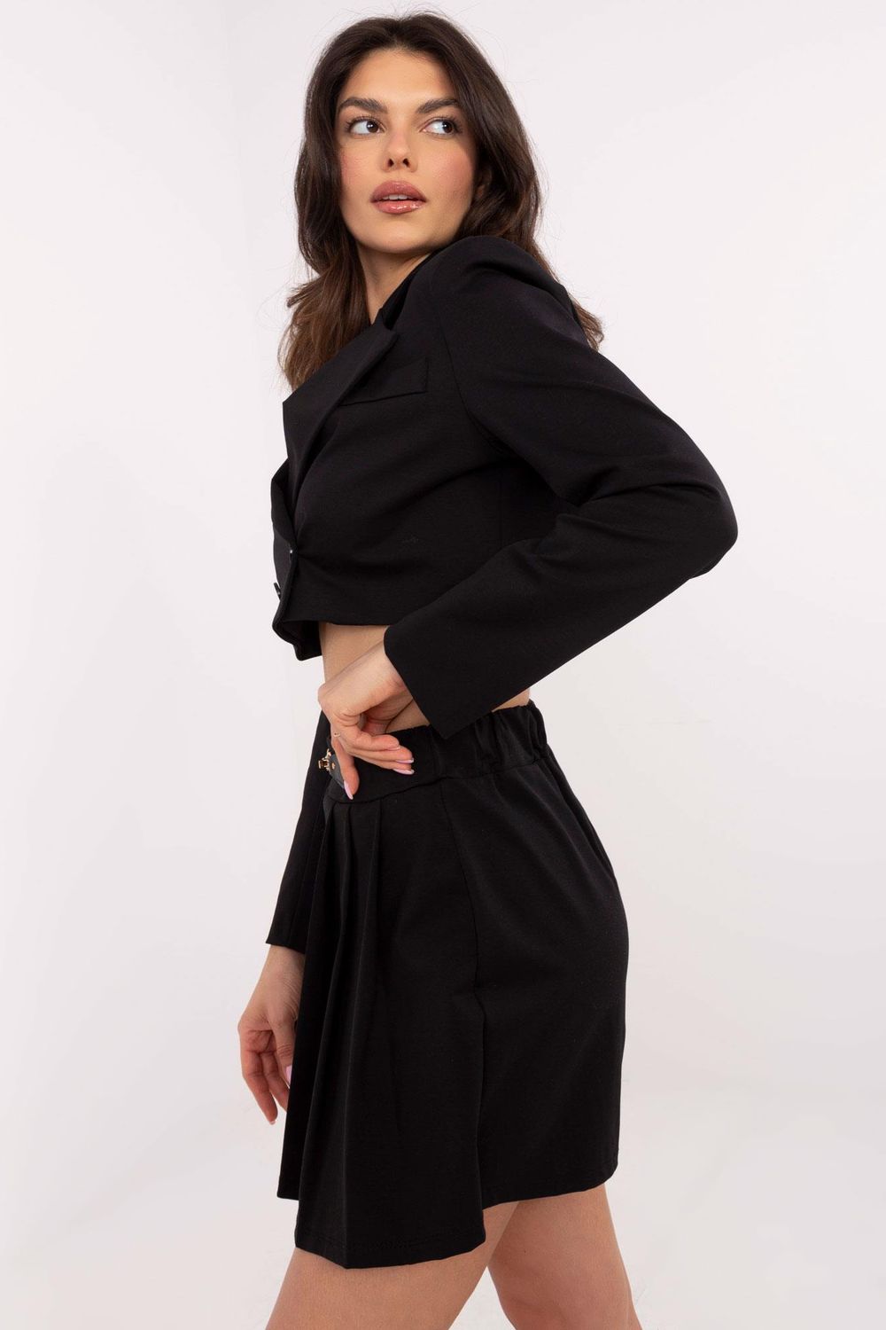 Pleated trousers