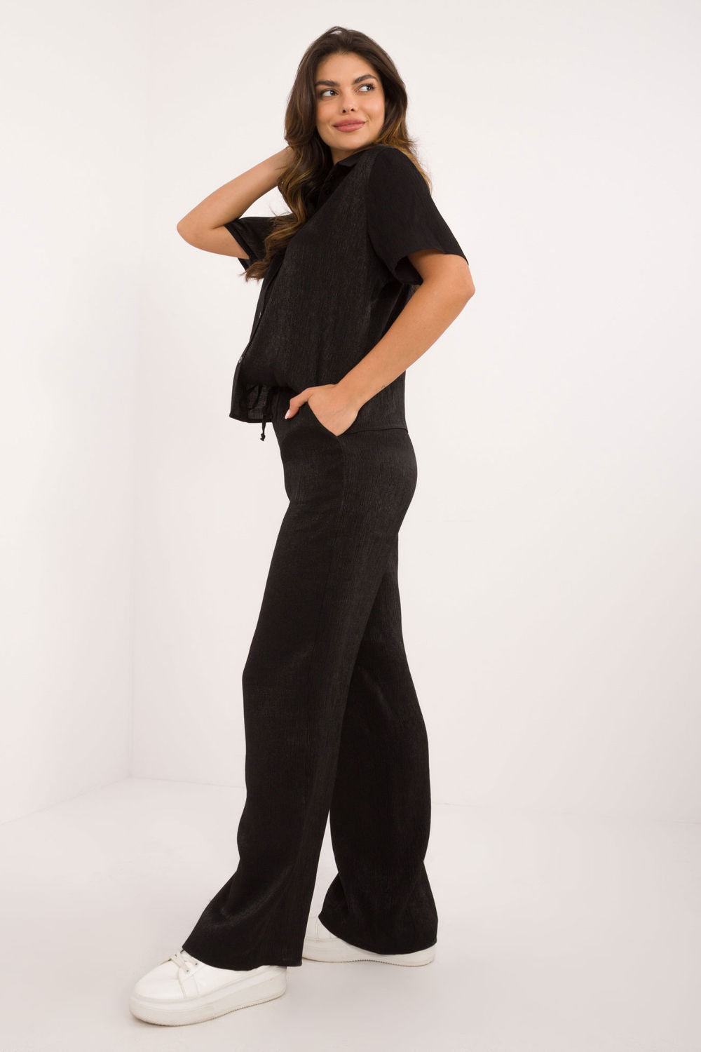 Smooth trousers