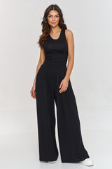 Fitted trousers