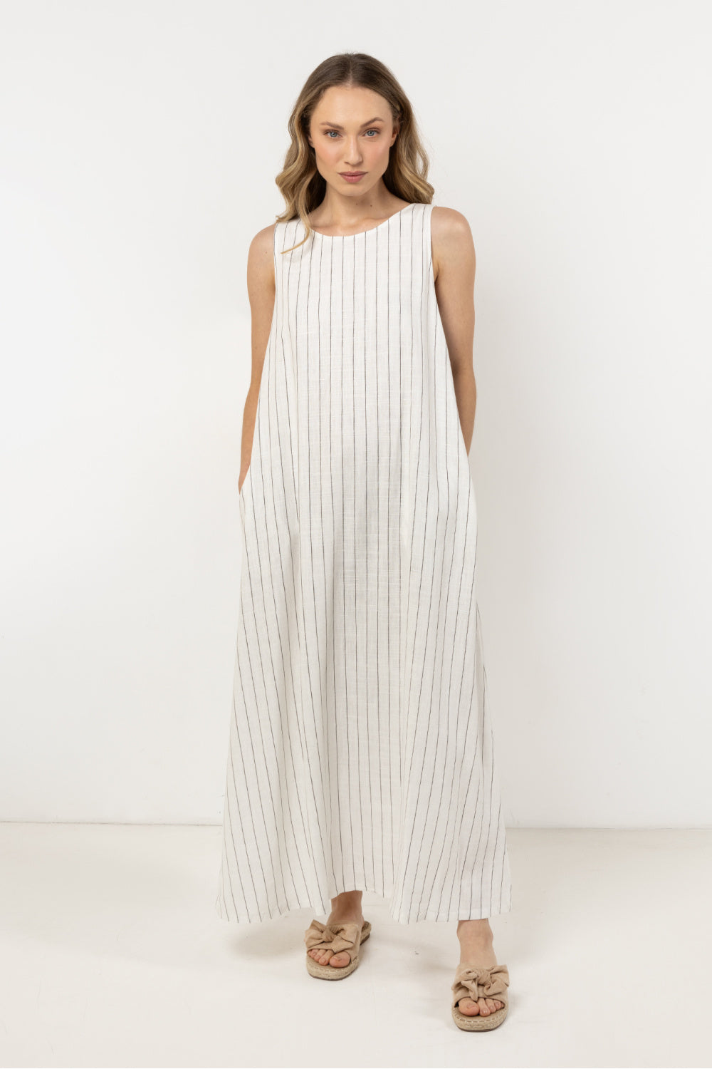 Linen dress
