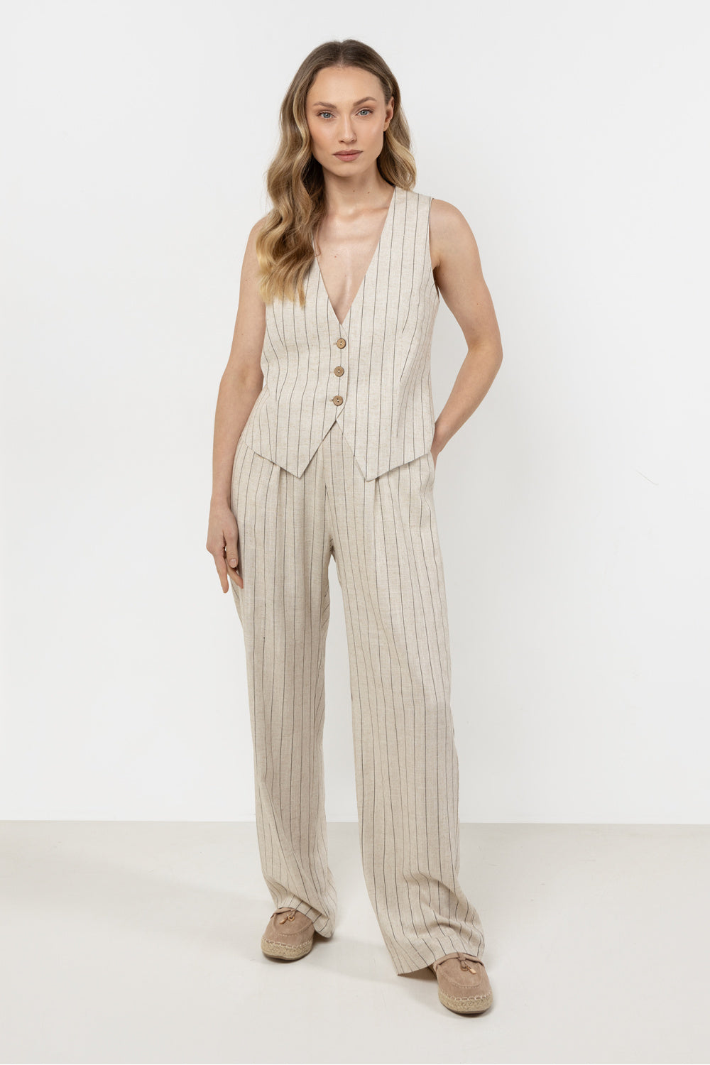 Linen trousers