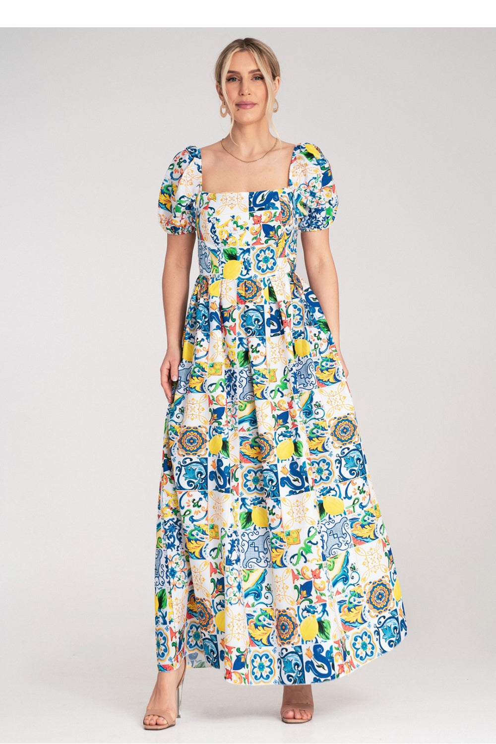 Fitted dress