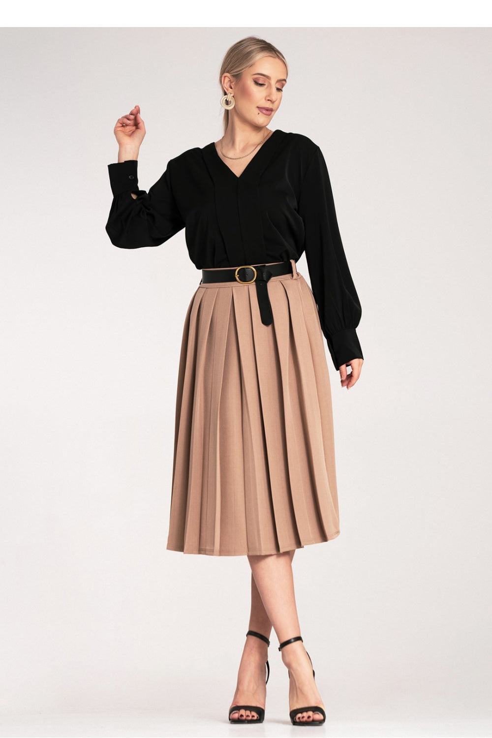 Pleated skirt