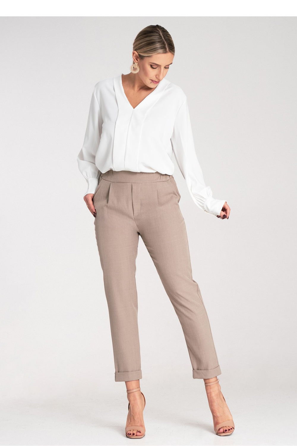 Stretch trousers