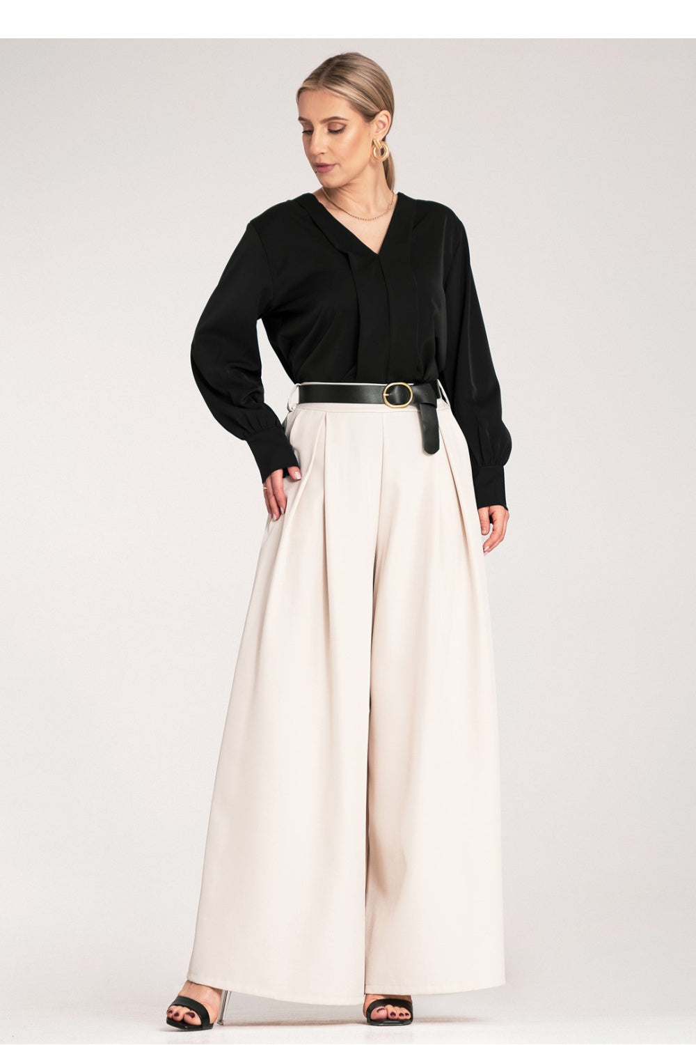 Elegant blouse
