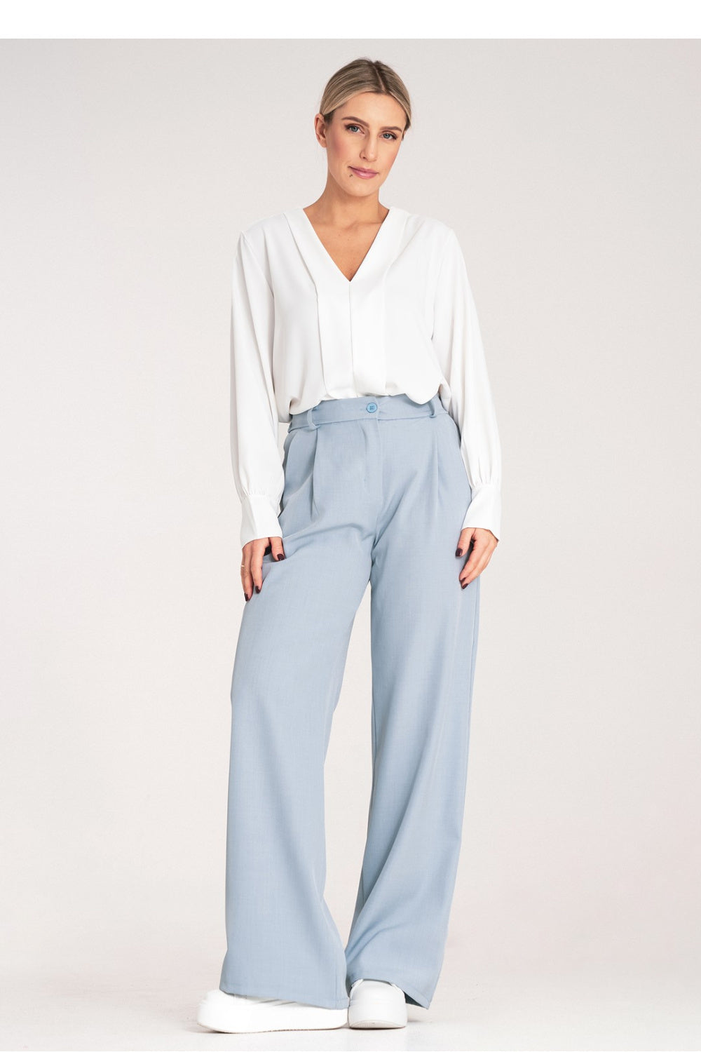 Elastic trousers