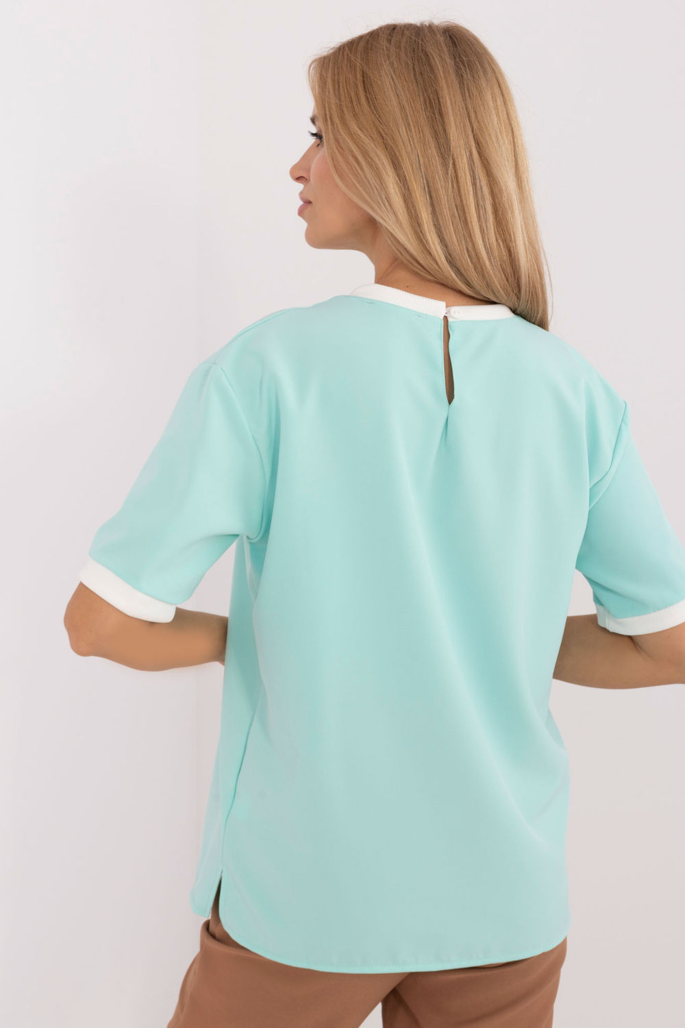 Beige blus i bomull