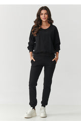 Fitted trousers