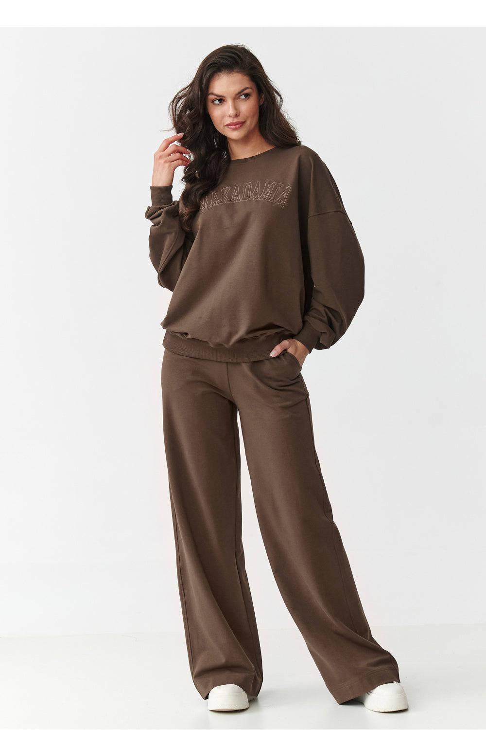 Oversized trousers