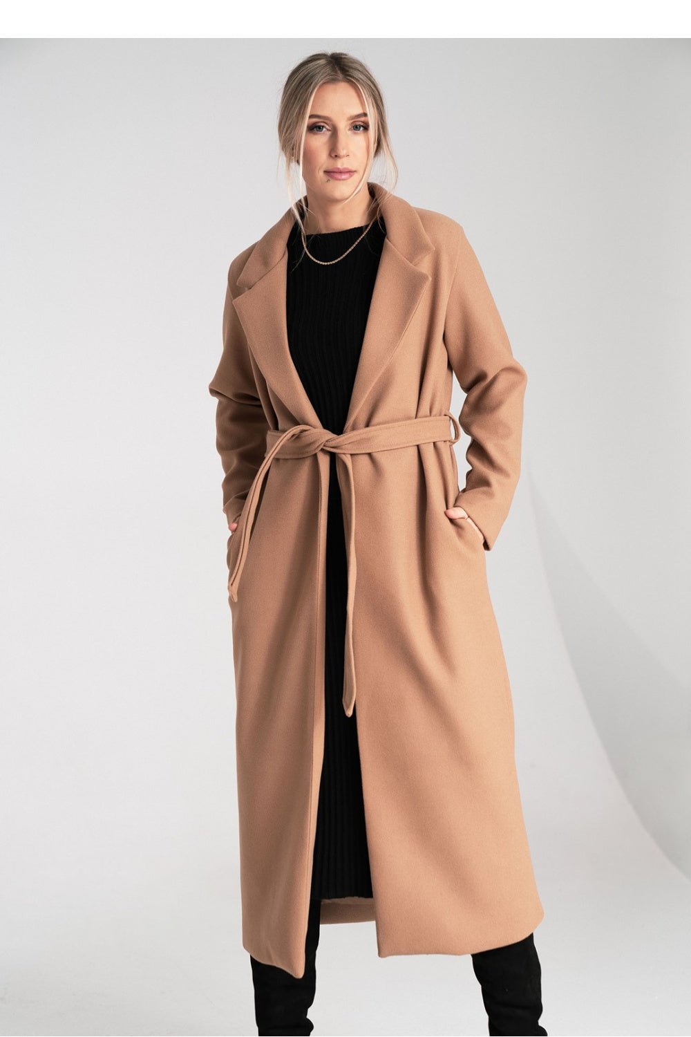 Polyester coat