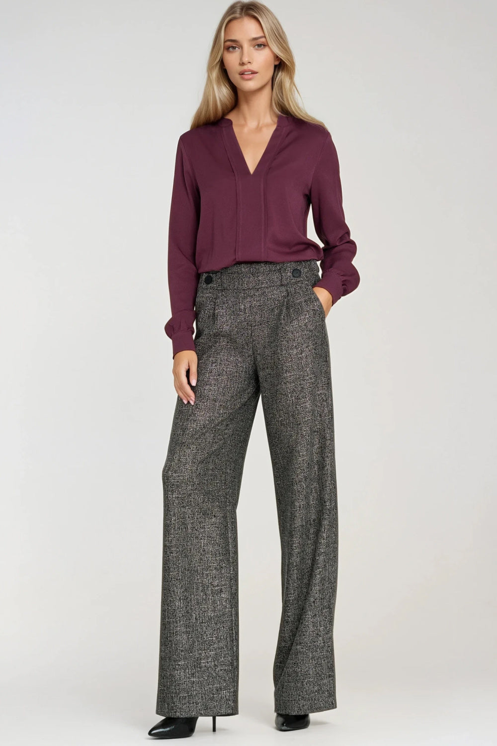 Relaxed trousers
