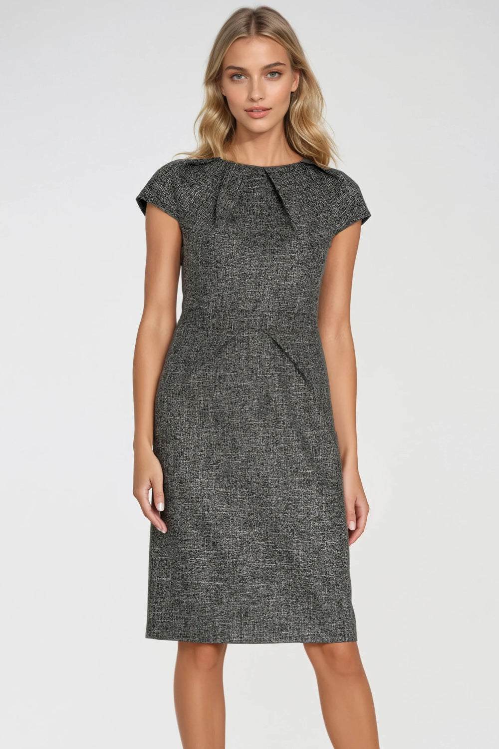 Fitted dress