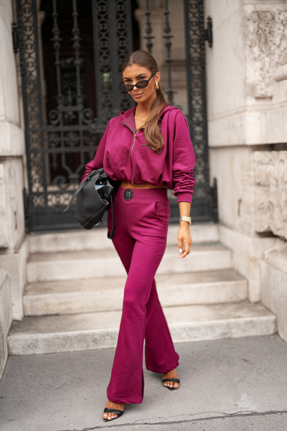 Fitted trousers