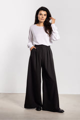 Wide-leg trousers from Awama