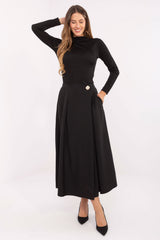 Pleated skirt