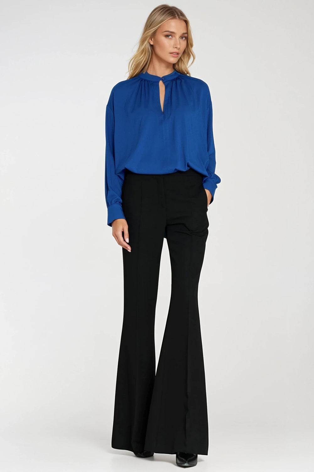 Fitted trousers