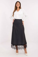Lace skirt