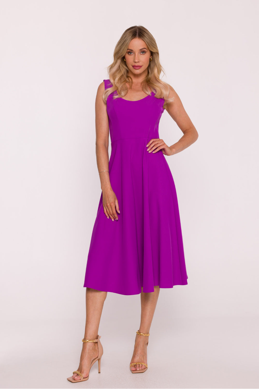 Fitted evening dress