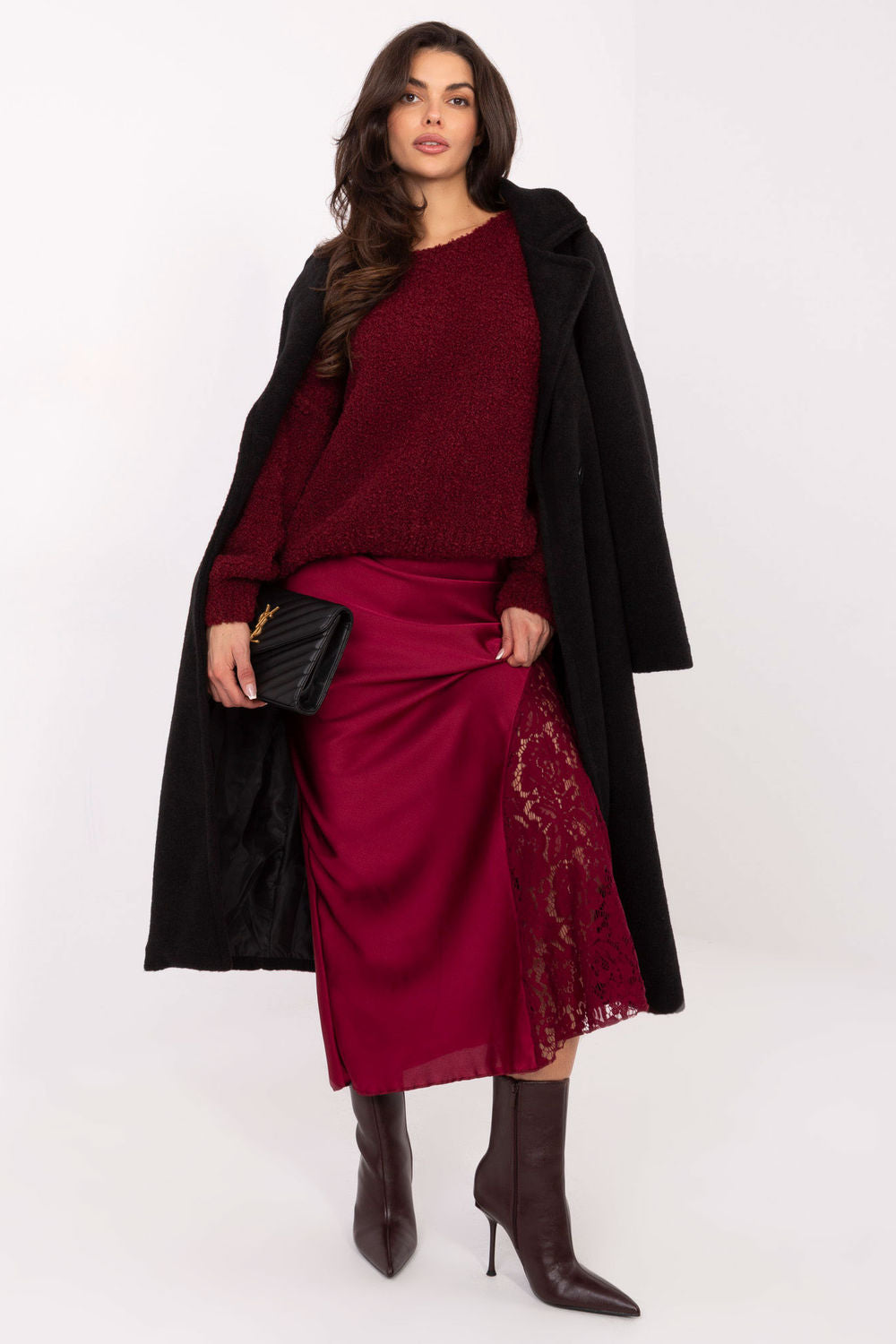 Lace skirt