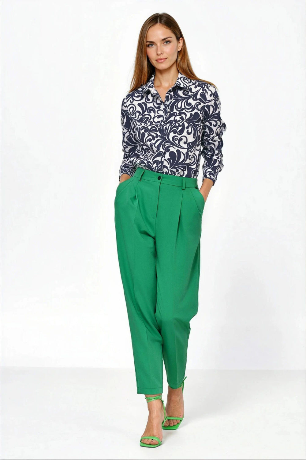 Balloon trousers