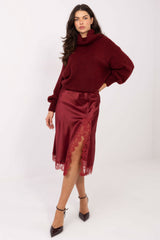 Lace skirt