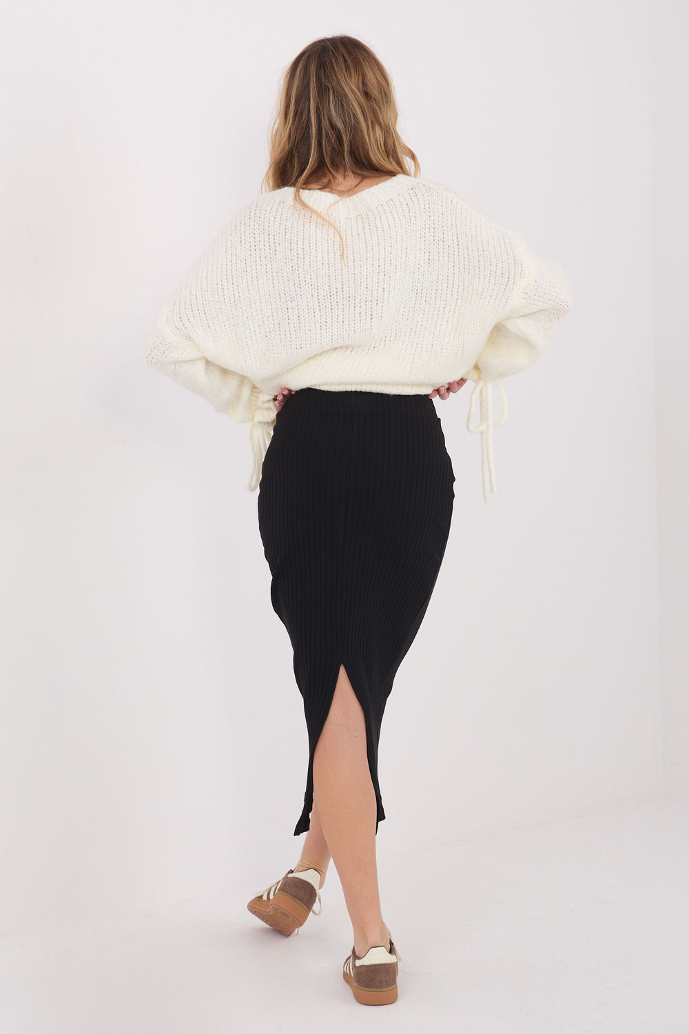 Knitted skirt