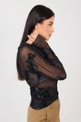 Fitted blouse
