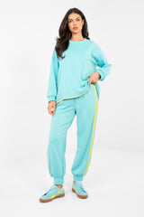 Stretchy trousers
