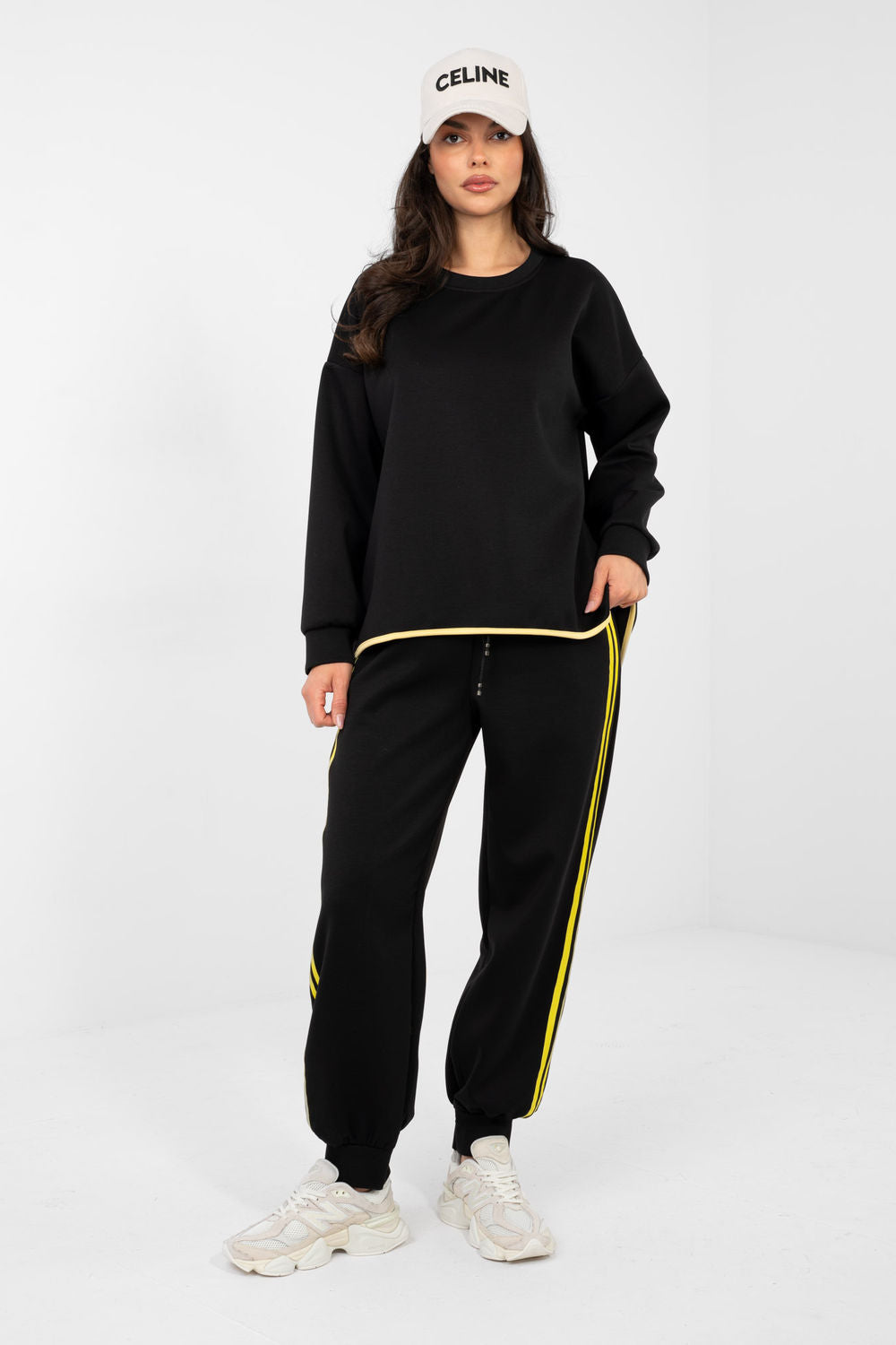 Stretchy trousers
