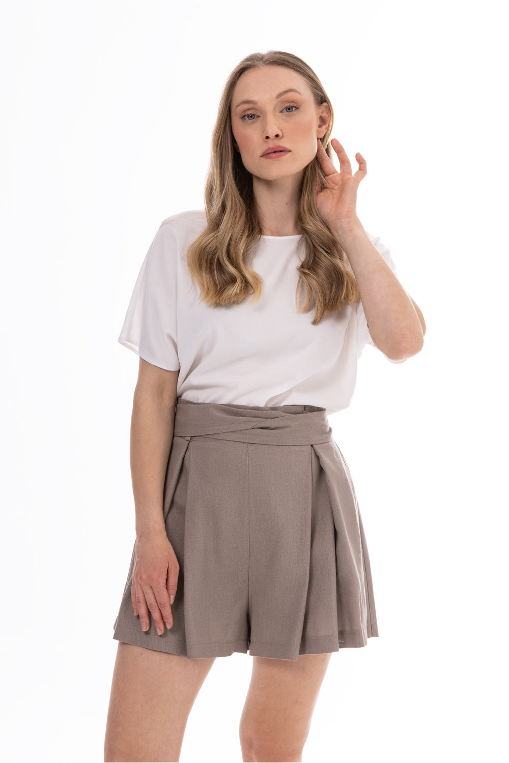 Linen shorts
