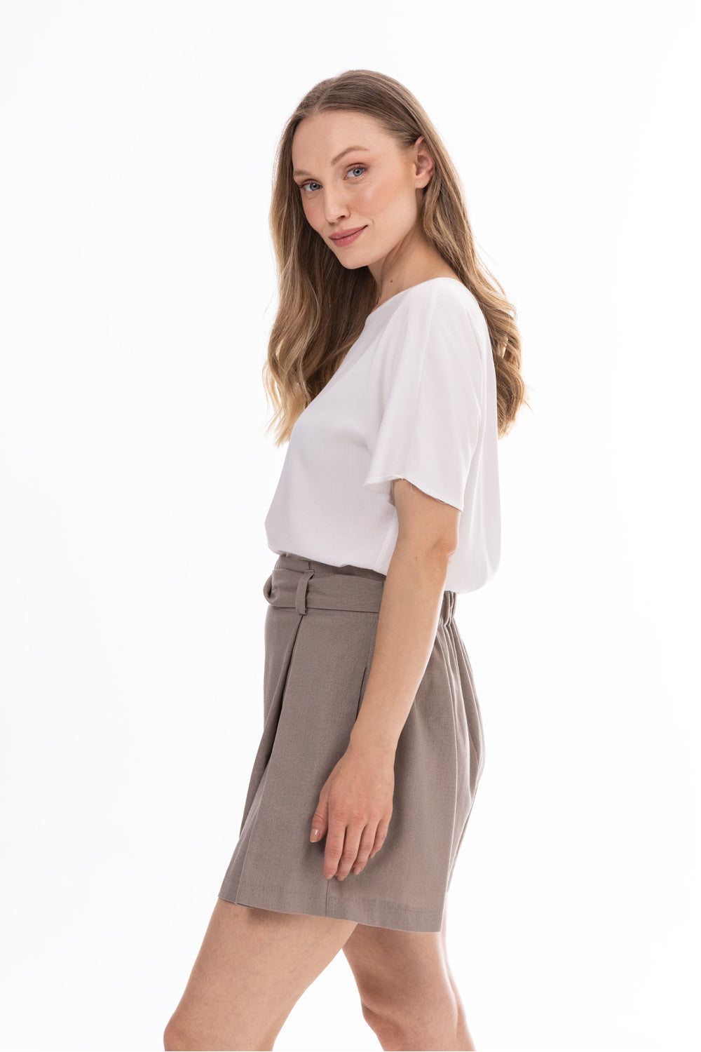 Linen shorts