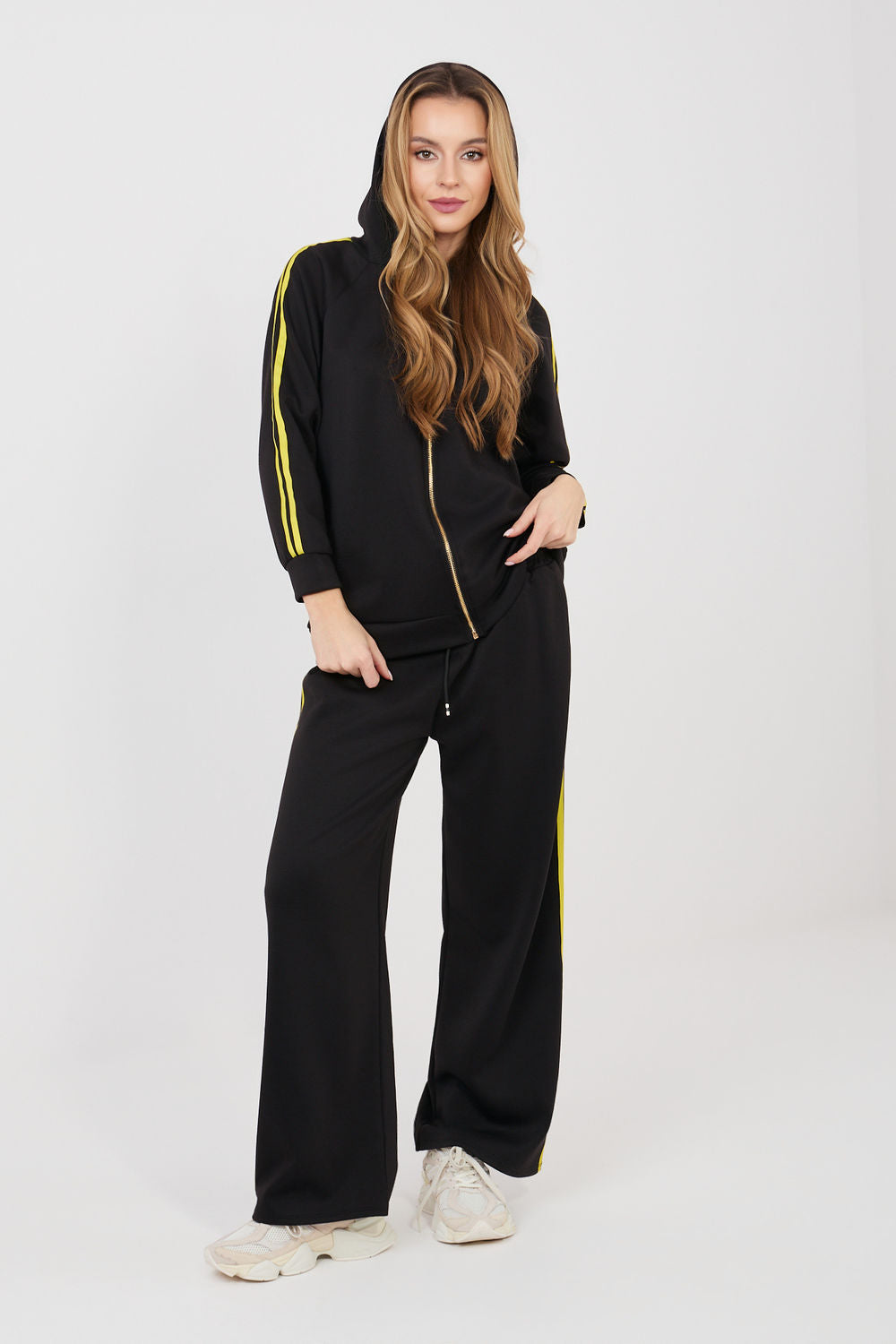 Smooth trousers