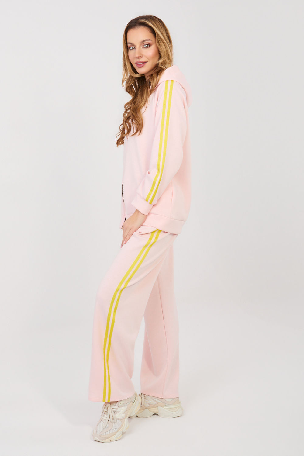Smooth trousers