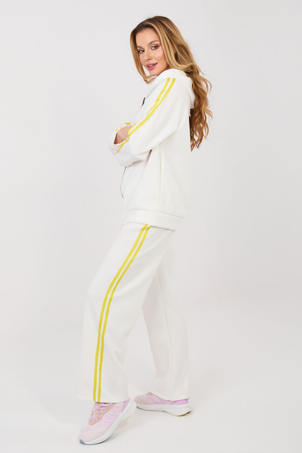 Smooth trousers