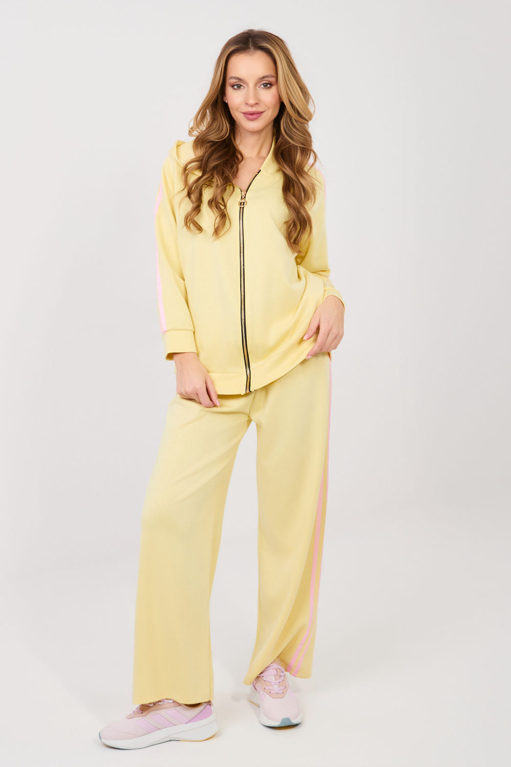 Smooth trousers