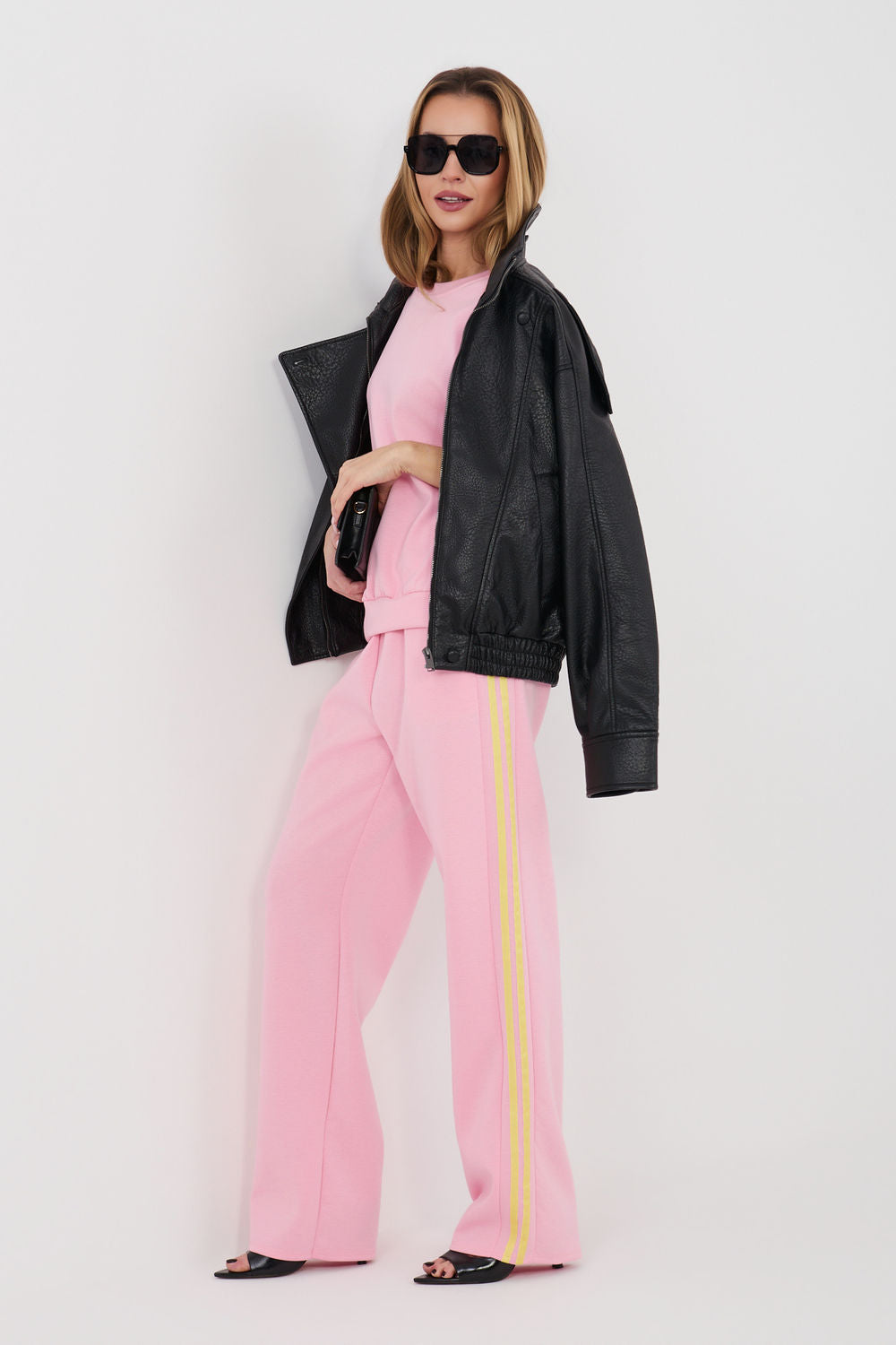 Smooth trousers