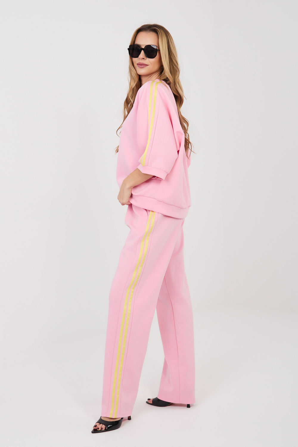 Smooth trousers