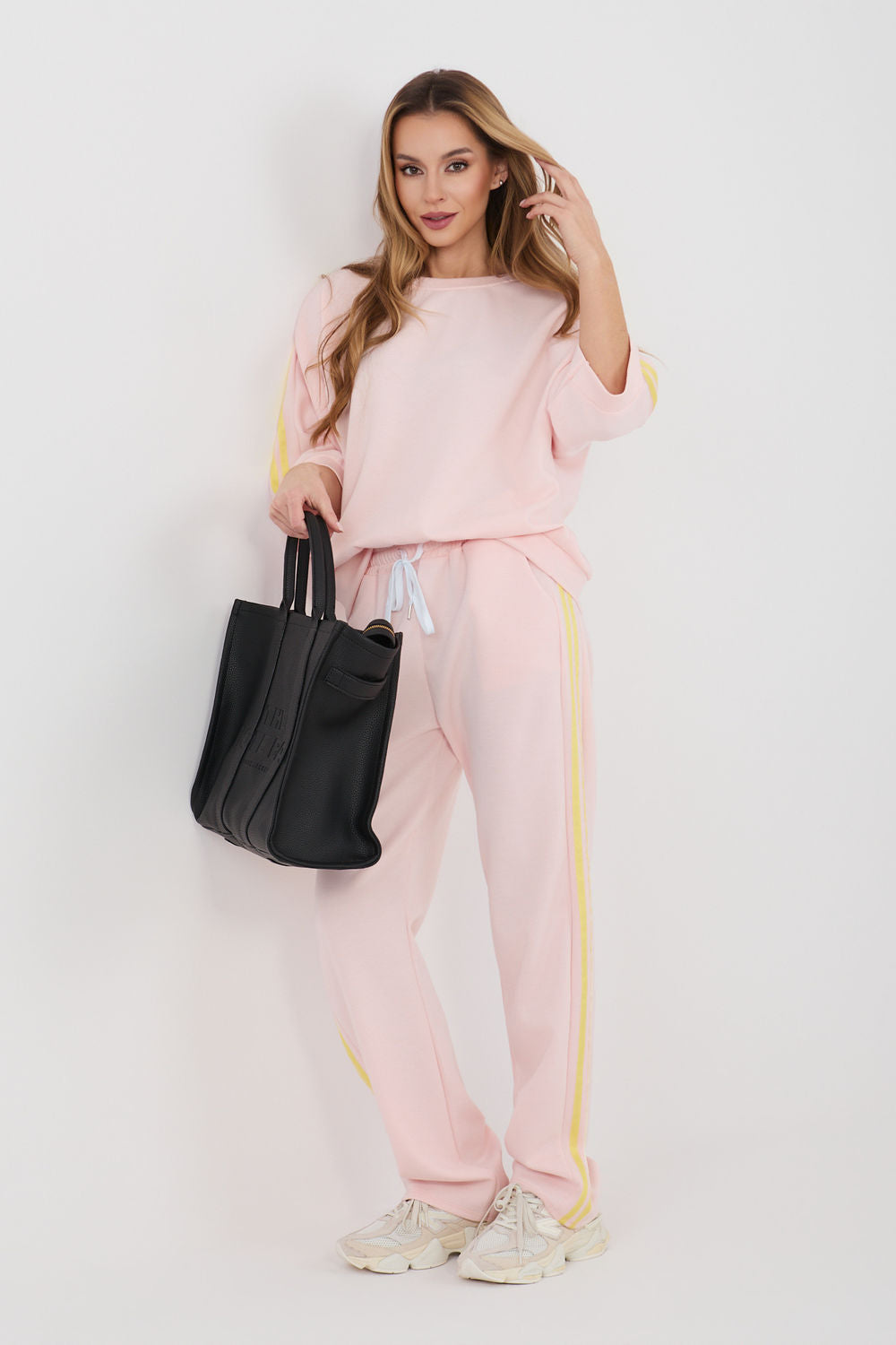 Smooth trousers