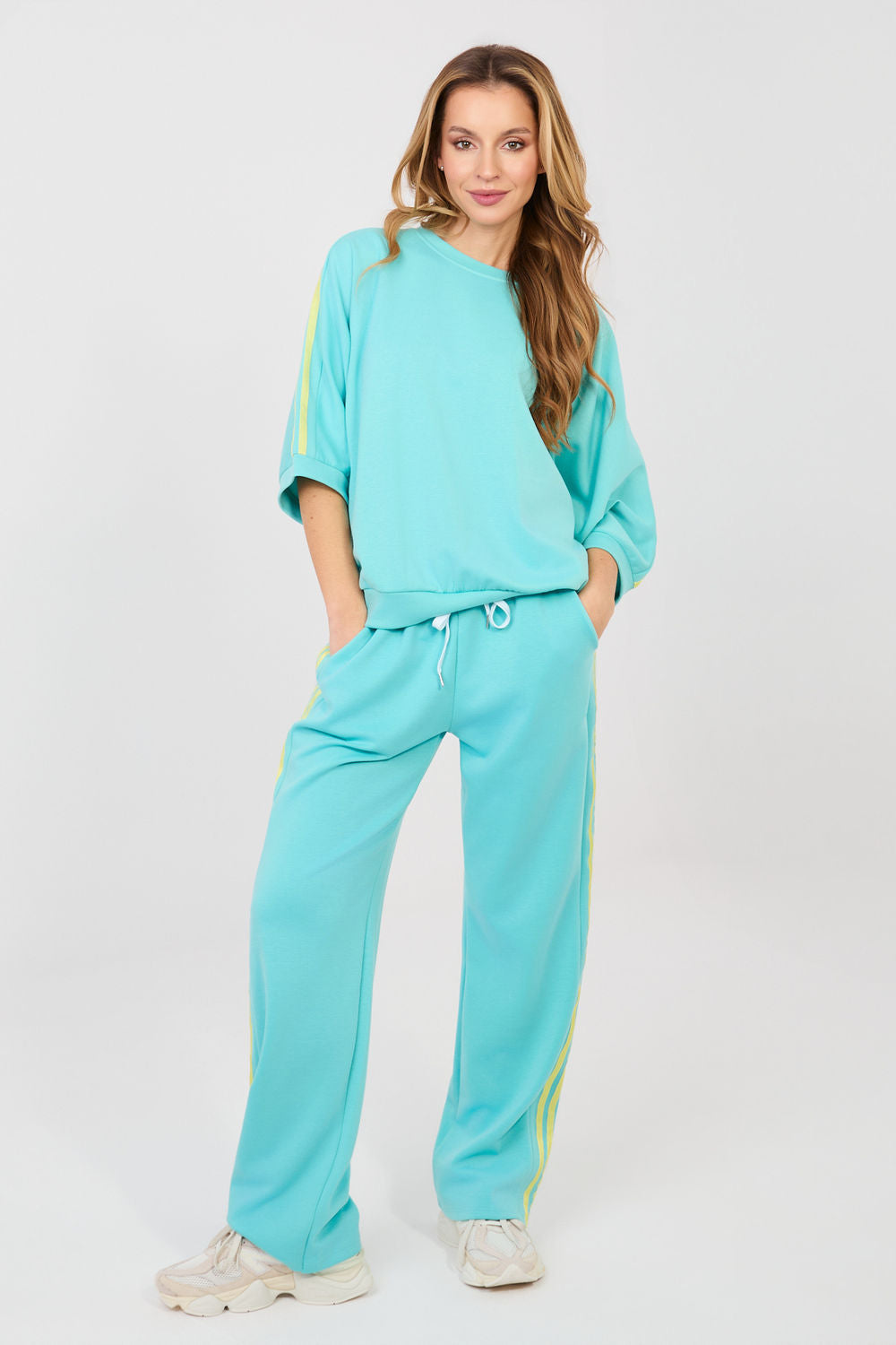 Smooth trousers