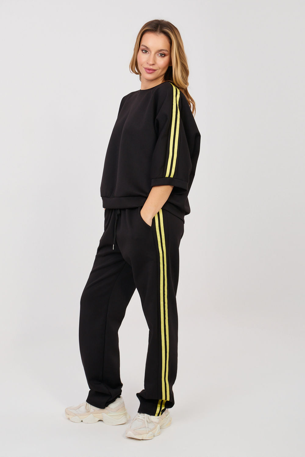 Viscose trousers